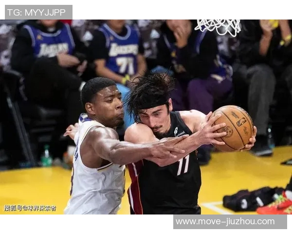 哈克斯三节狂砍27分7篮板湖人曾错失席菲诺的遗憾重现